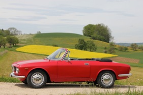 Alfa Romeo Giulia GTC (1966) - als hätte Bertone das Cabriolet vorausgesehen, als er das Coupé schuf
