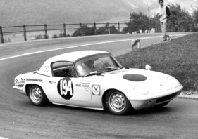 Lotus Elan S2 (1969) - René Huser erreichte im Elan die zweitbeste GT-Zeit am Kerenzerberg im Jahr 1969 Lotus Elan S2 (1969) - René Huser erreichte im Elan die zweitbeste GT-Zeit am Kerenzerberg im Jahr 1969