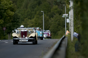 MG TD (1951) - am Start beim GP Suisse 2012 in der Kategorie Sport- und Tourenwagen 1946 - 1962