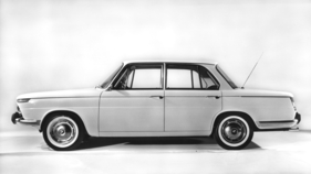 BMW 1500 (1962) - Geräumiger Wagen