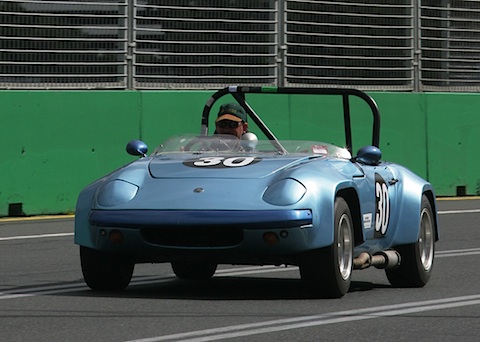 Artikelbild Die Evolution des Lotus Elan im Renntrimm
